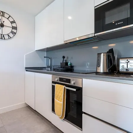 208 New Luxury Calaserena Apartman *